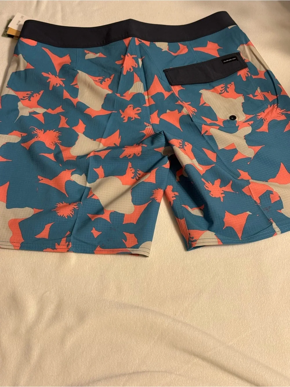 NWT Quicksilver Mens Highline Straight 19